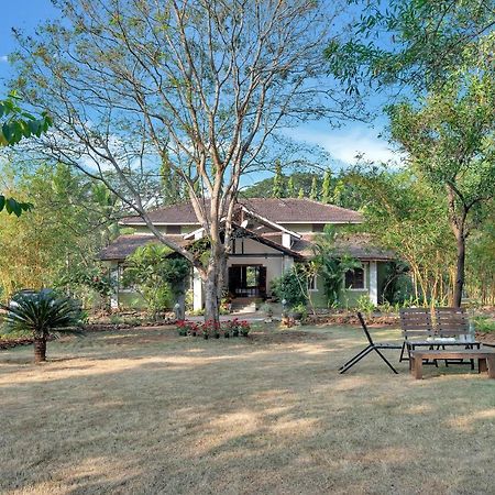 Saffronstays Laburnum House, Wada - Palghar Exteriér fotografie