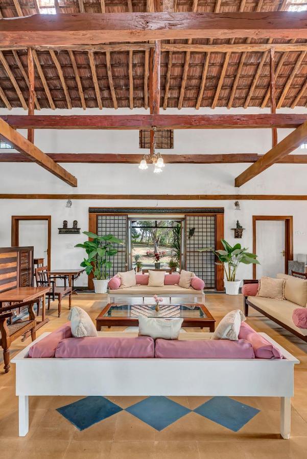 Saffronstays Laburnum House, Wada - Palghar Exteriér fotografie